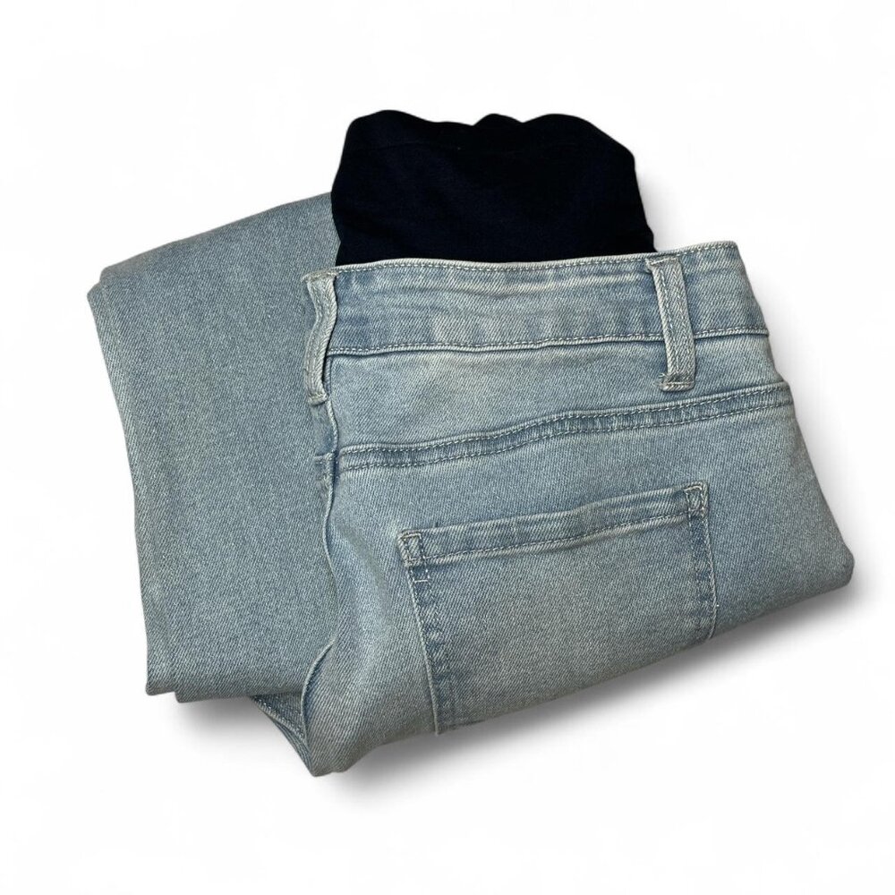 Time & Tru faded wash blue maternity straight leg jeans size small